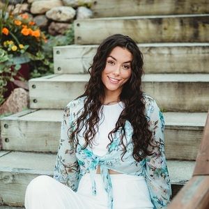 Meet your Posher, Carissa
